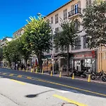 Large & Confort 2 Bdr Renovated