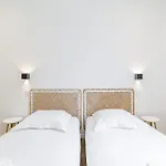 Large & Confort 2 Bdr Renovated