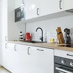 Large & Confort 2 Bdr Renovated Nice