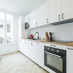 Large & Confort 2 Bdr Renovated *