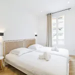 Large & Confort 2 Bdr Renovated Apartment