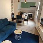 Calme, Confortable Et Bien Place Apartment *