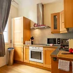 Charming Flat, Fully Equipped, Air Conditioning, Only 300m - La Loge