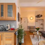 Charming Flat, Fully Equipped, Air Conditioning, Only 300m - La Loge Apartment Nice