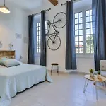 My Casa - Garib - Place Garibaldi - 4 Bedrooms - Balcony *