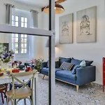 My Casa - Garib - Place Garibaldi - 4 Bedrooms - Balcony Apartment *