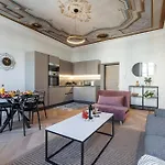 My Casa - Philibert - Traditional With Historical Fresc Apartment