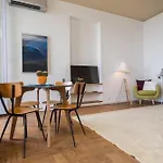 My Casa - Etats Unis 894 - Stunning On Sea Front W Ac Apartment