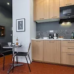 My Casa - Droite - Bright In The Old Town Apartment *