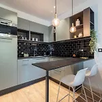 My Casa - Guidoni - Superb Center Apartment *
