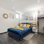 Renting - 5b Penchienatti - Charming Cozy Balcony Ac Massena Apartment Nice