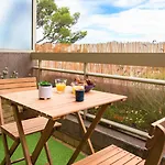 Studio Terrasse Au Calme Nice, Avec Piscine !