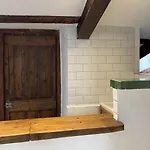 Garibaldi Mansarde Apartment *