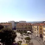 Garibaldi Mansarde Apartment