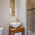 My Casa - Guisol - Typical 3 Bedroom Ac Near Port Nice