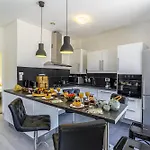 My Casa - Guisol - Typical 3 Bedroom Ac Near Port Nice
