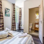 My Casa - Guisol - Typical 3 Bedroom Ac Near Port Apartment Nice
