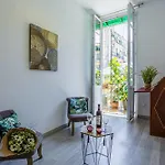 My Casa - Guisol - Typical 3 Bedroom Ac Near Port Apartment *