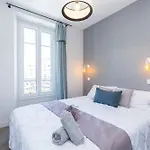 Bavastro - The Port - New 2 * Nice