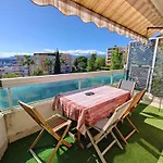 2 Bedroom Flat With Terrasse & Car-Park Nice Ouest