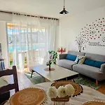 2 Bedroom Flat With Terrasse & Car-Park Nice Ouest