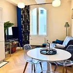 Old Town Vibes - 5min To Sea - Ac & Breakfast Apartment Nice