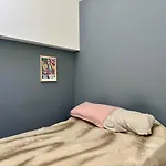 Nice Signature Delille