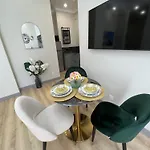 Amour-35 Apartment Nice