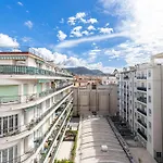 My Casa - Medecin 26 - Superb Apt Suite Downtown