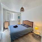 Spacious 2 Bedrooms With Parking To Port Of Nice