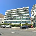 Sea Front Holiday Saphir