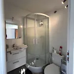 12 M2 Apartment *