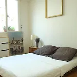 Sunny Apartment Garibaldi Port, Private Parking