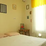 Sunny Apartment Garibaldi Port, Private Parking
