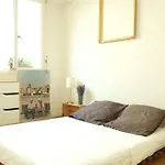 Sunny Apartment Garibaldi Port, Private Parking