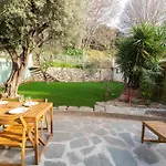Apartment Magnifique Rez De Jardin Port *