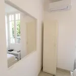 Apartment Magnifique Rez De Jardin Port Nice