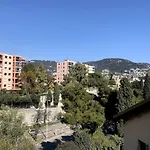 3-R Bright, Beach Within 15 Min Walk