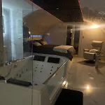 Love Room , Nice Room