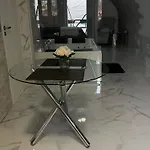 Love Room , Nice Room