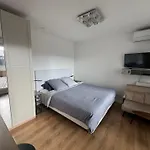Apartment Beau Avec Belle Terrasse Au Centre De *