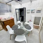 Apartment Jardin 10mn Centre