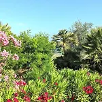 Studio With Terrace, Swimming Pool And Tennis