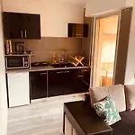 Fully-Equipped 2-Bedroom Apartment