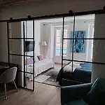 Movida Apartment *