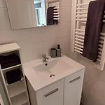 Centre Apartment *
