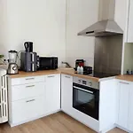 Apartment T2 Proche Tramway Et Plages *