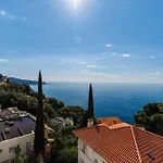 New - Sea View - Splendid Apartment