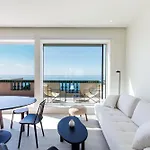 New - Sea View - Splendid Apartment