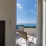 New - Sea View - Splendid Apartment